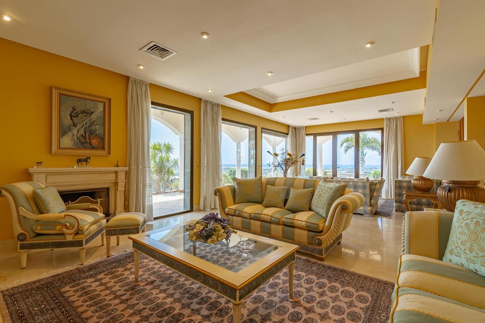 7 soverom Villa til salgs i Sonneland med svømmebasseng garasje - € 3 500 000 (Ref: 8028576)