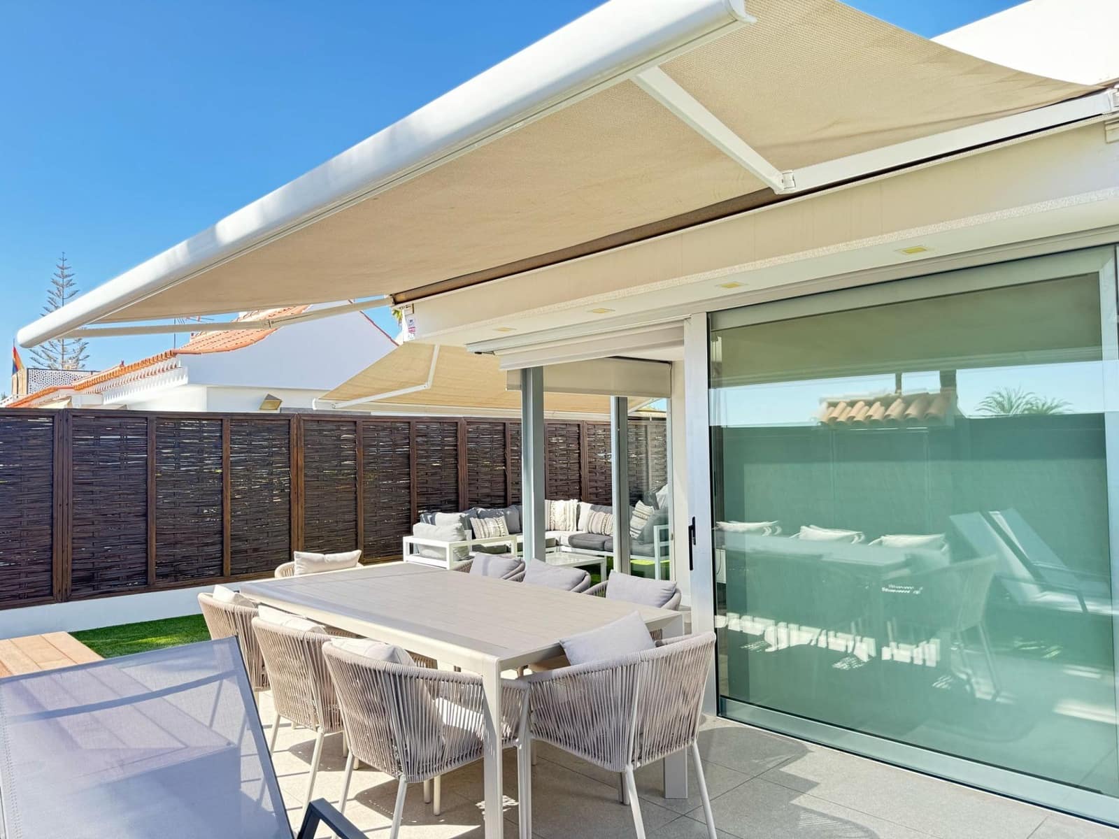 3 soveværelse Bungalow til leje i Campo Internacional med swimmingpool - € 2.800 (Ref: 8131326)