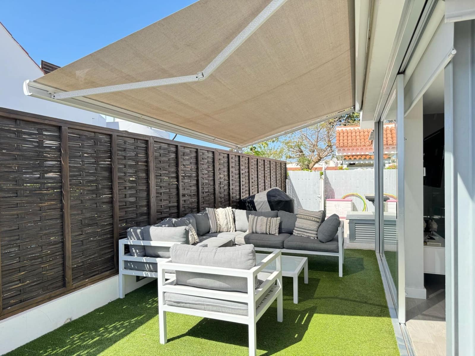 3 soveværelse Bungalow til leje i Campo Internacional med swimmingpool - € 2.800 (Ref: 8131326)