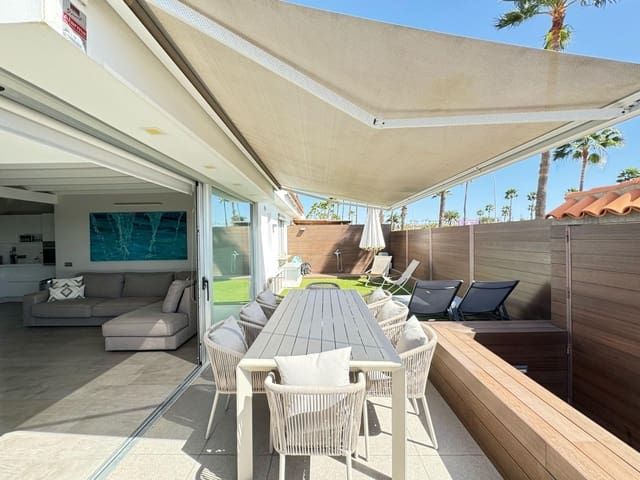 3 makuuhuone Bungalow vuokrattavana paikassa Campo Internacional, San Bartolomé de Tirajana mukana uima-altaan - 2 800 € (Ref: 8131326)