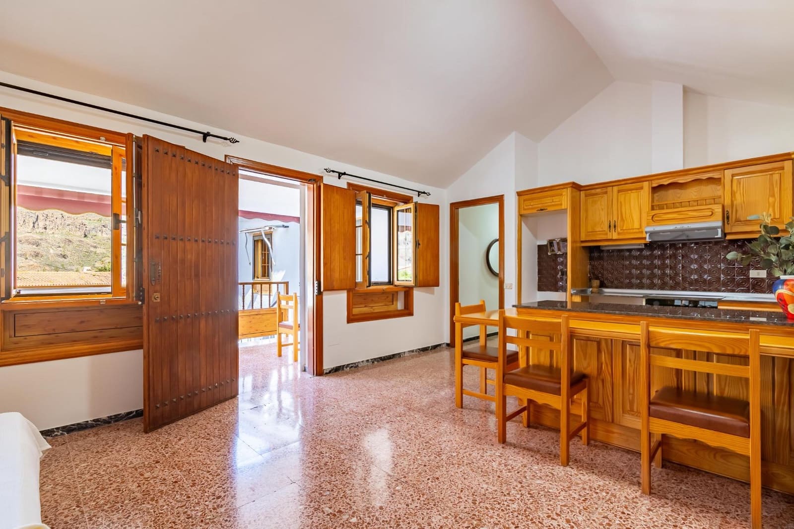 6 soveværelse Finca/Landehus til salg i Fataga - € 425.000 (Ref: 8213518)