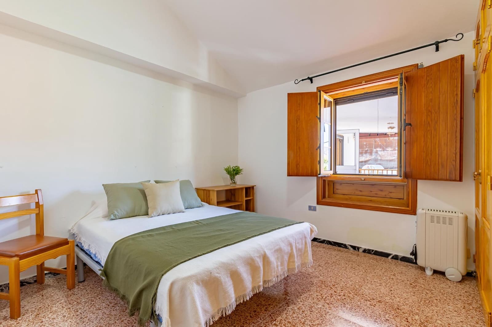 6 bedroom Finca/Country House for sale in Fataga - € 399,000 (Ref: 8213518)