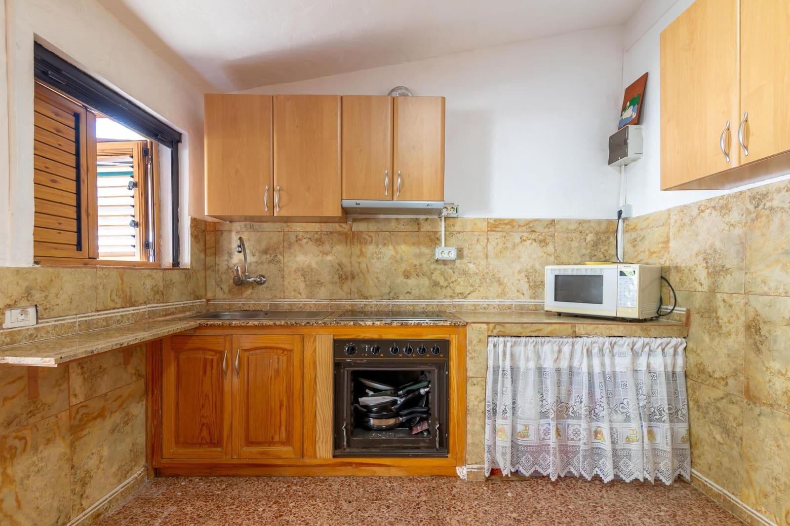 6 bedroom Finca/Country House for sale in Fataga - € 399,000 (Ref: 8213518)
