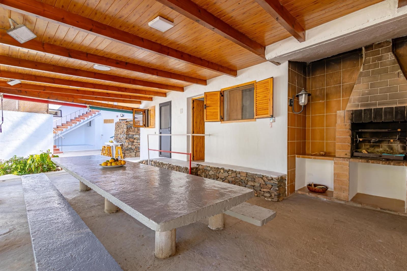 6 bedroom Finca/Country House for sale in Fataga - € 399,000 (Ref: 8213518)