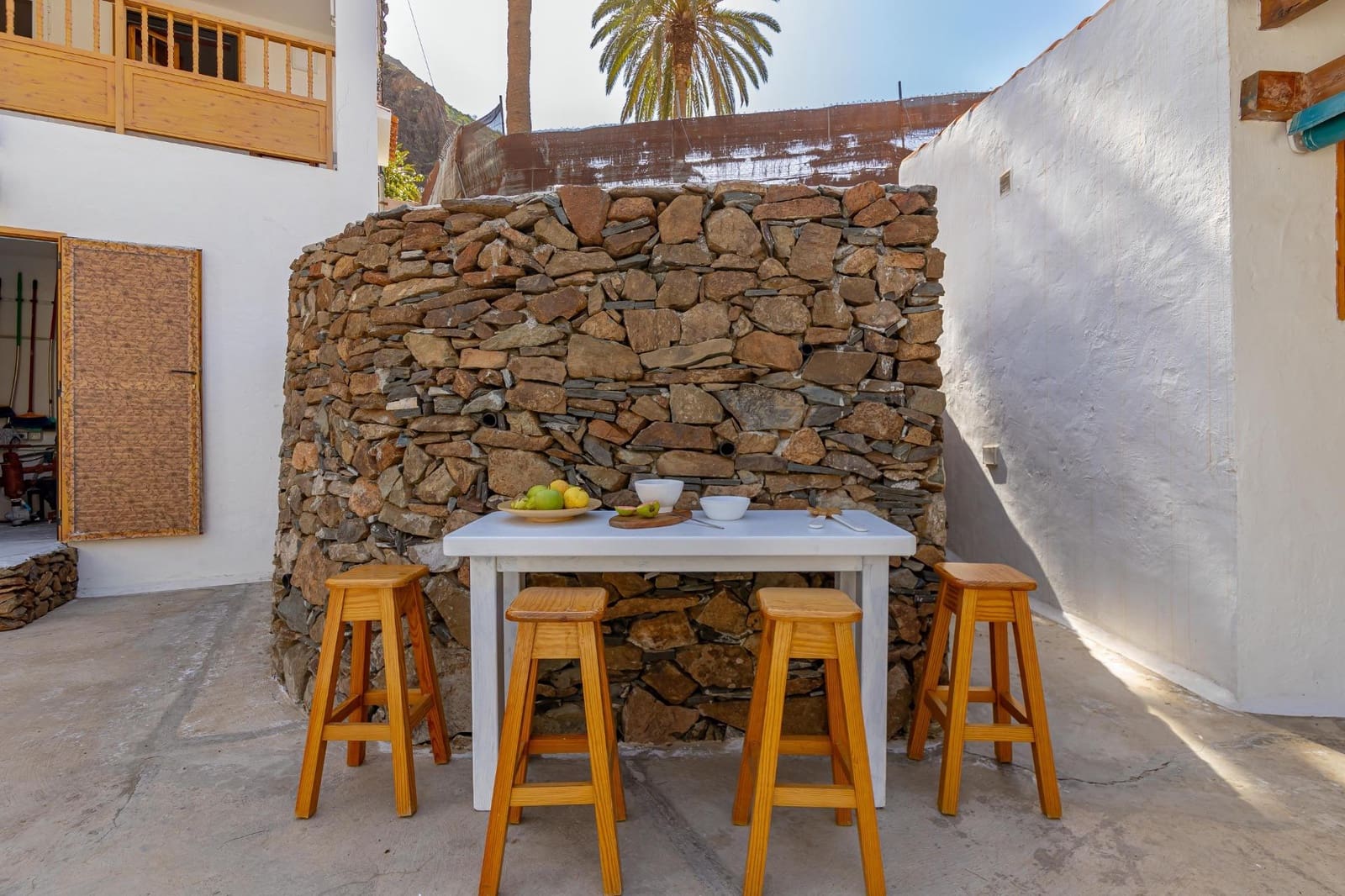 6 bedroom Finca/Country House for sale in Fataga - € 399,000 (Ref: 8213518)