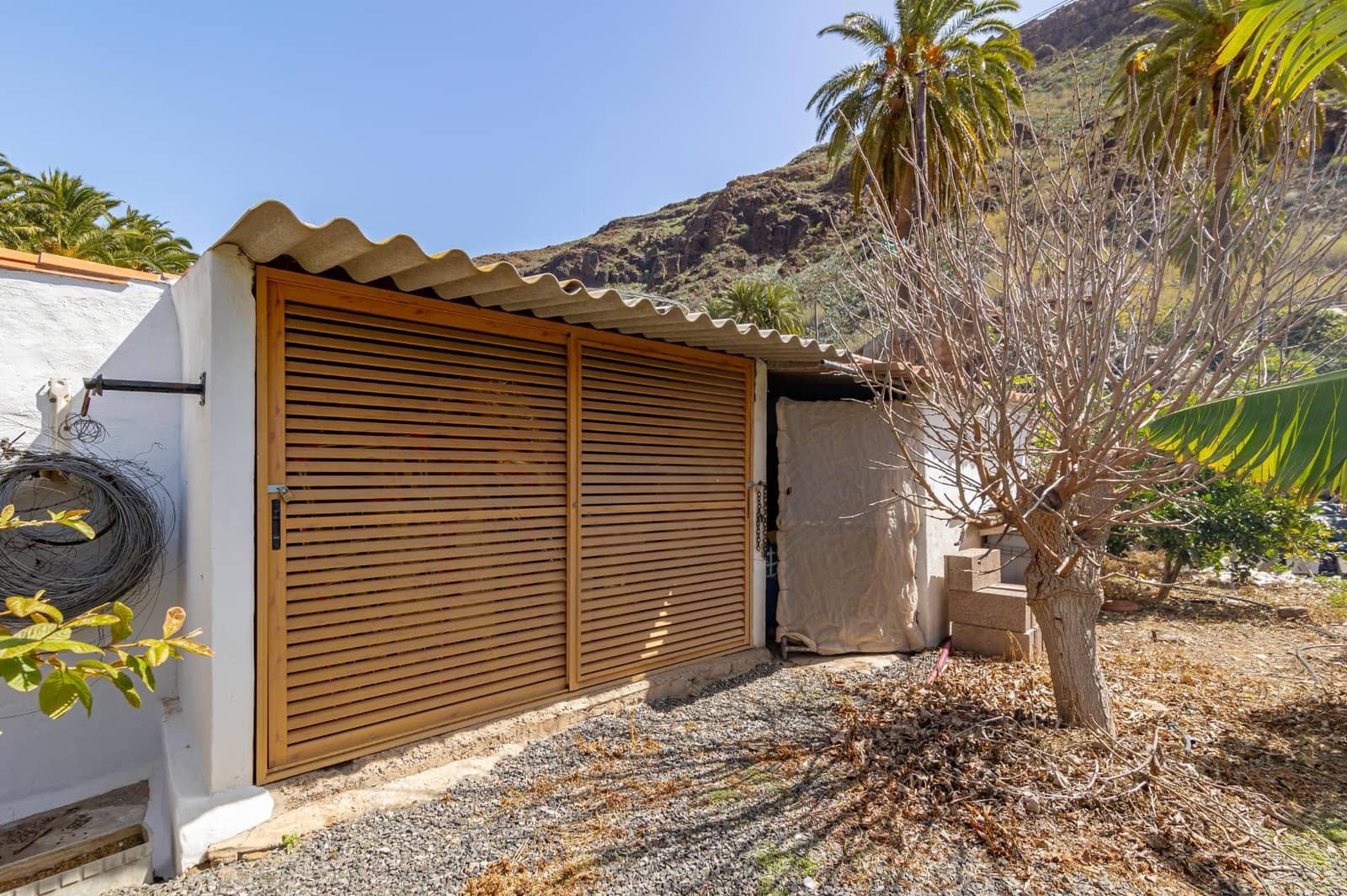 6 bedroom Finca/Country House for sale in Fataga - € 399,000 (Ref: 8213518)