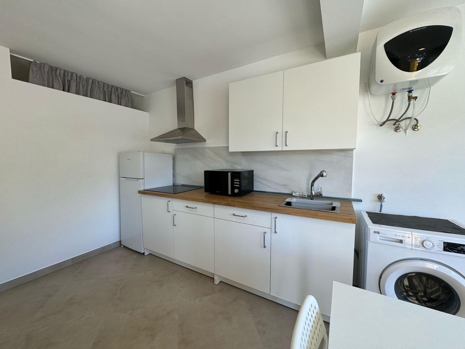 1 bedroom Apartment for rent in San Bartolome de Tirajana - € 900 (Ref: 8337835)