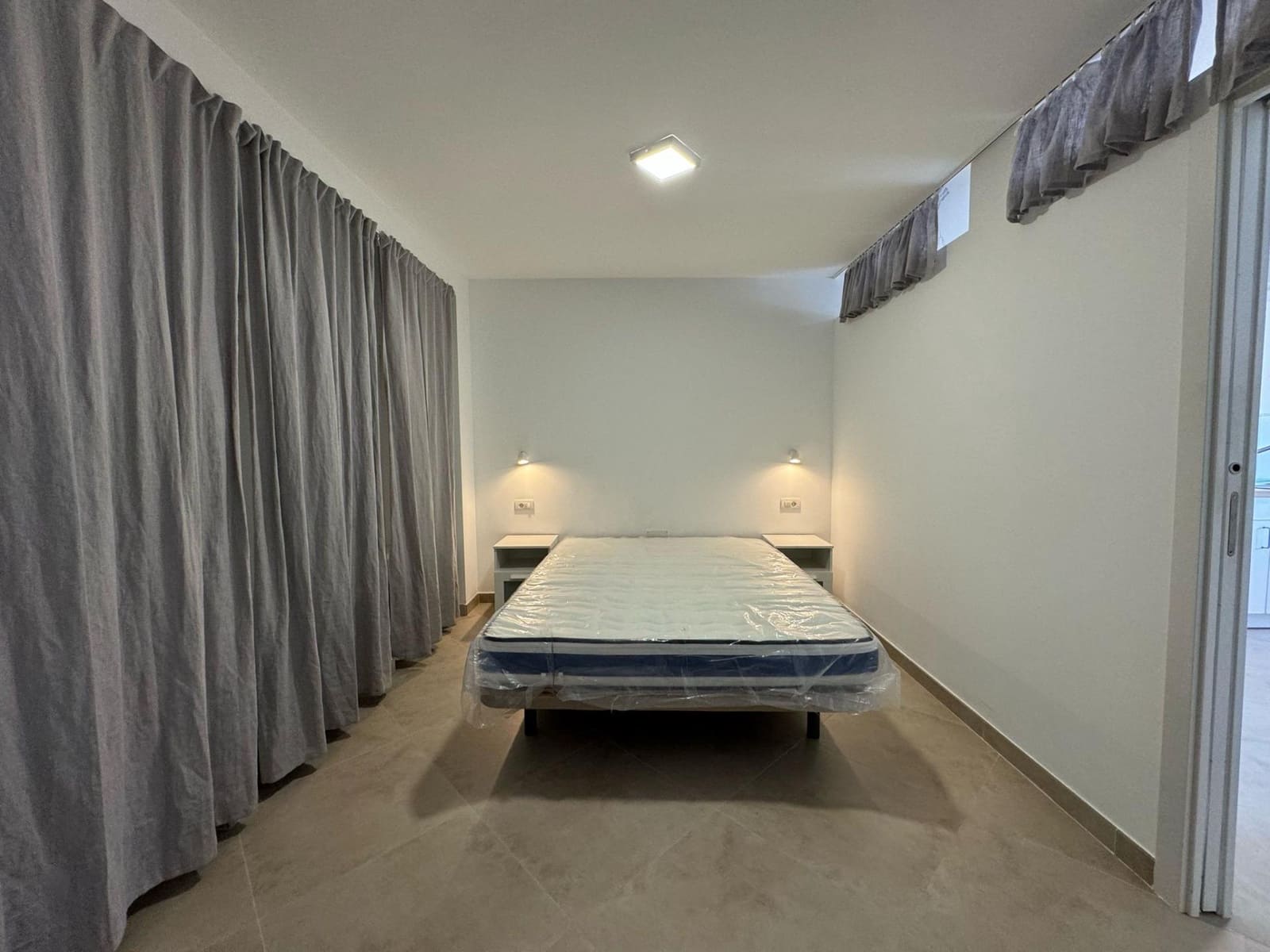 1 bedroom Apartment for rent in San Bartolome de Tirajana - € 900 (Ref: 8337835)