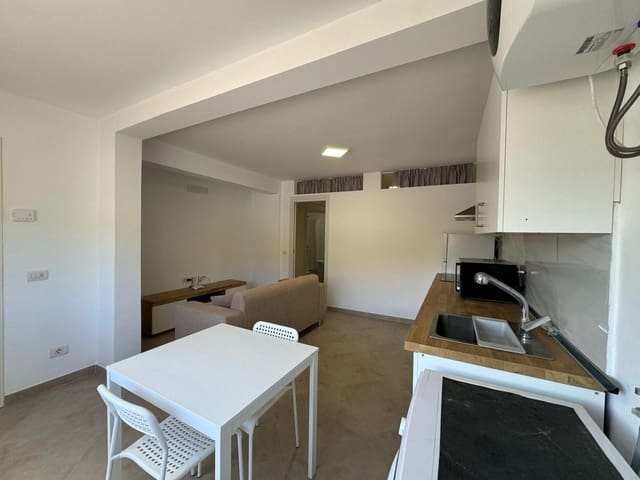 1 sovrum Lägenhet att hyra i San Bartolomé de Tirajana - 900 € (Ref: 8337835)