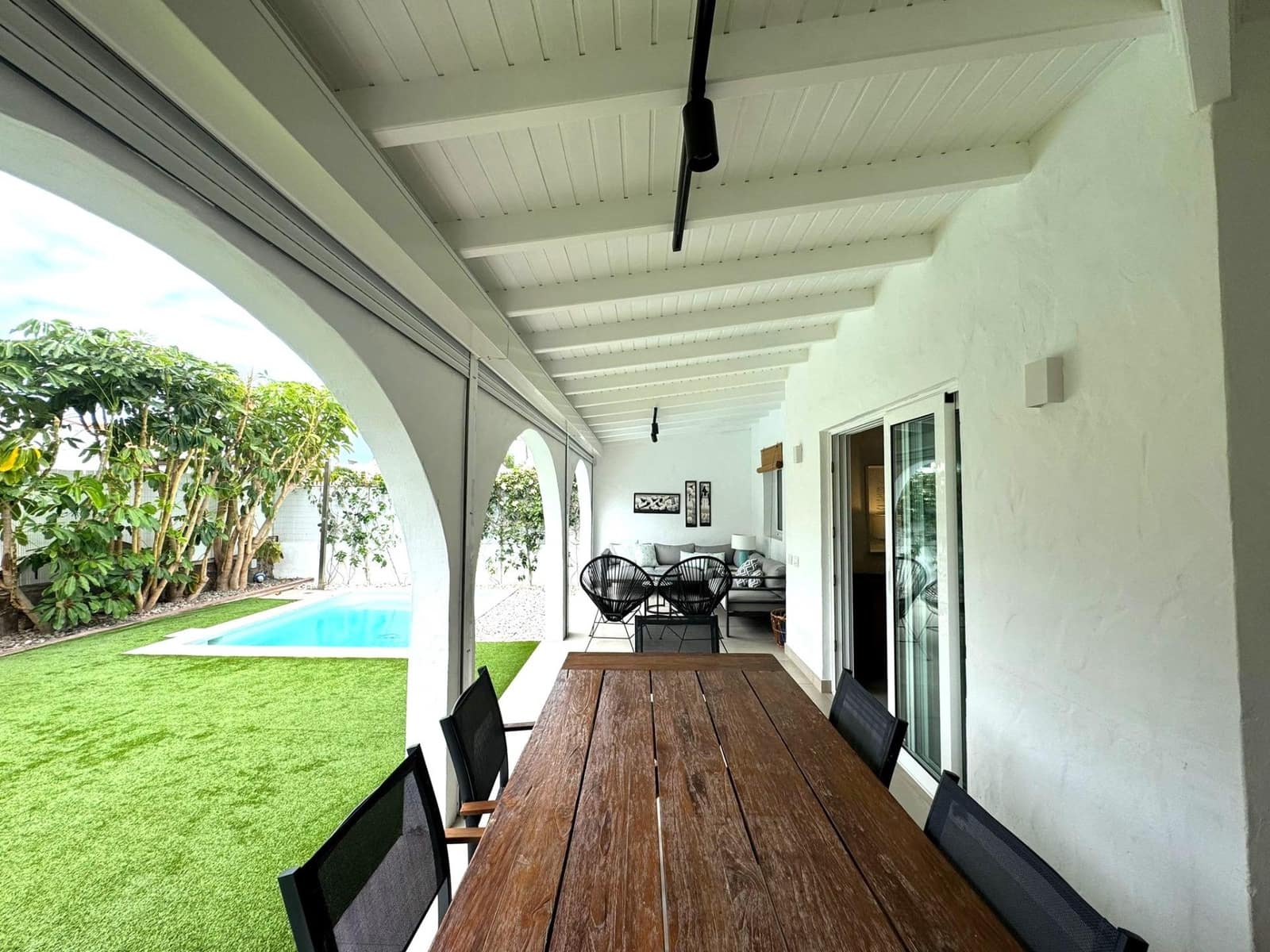 3 bedroom Bungalow for rent in Campo Internacional with pool - € 3,000 (Ref: 8366184)