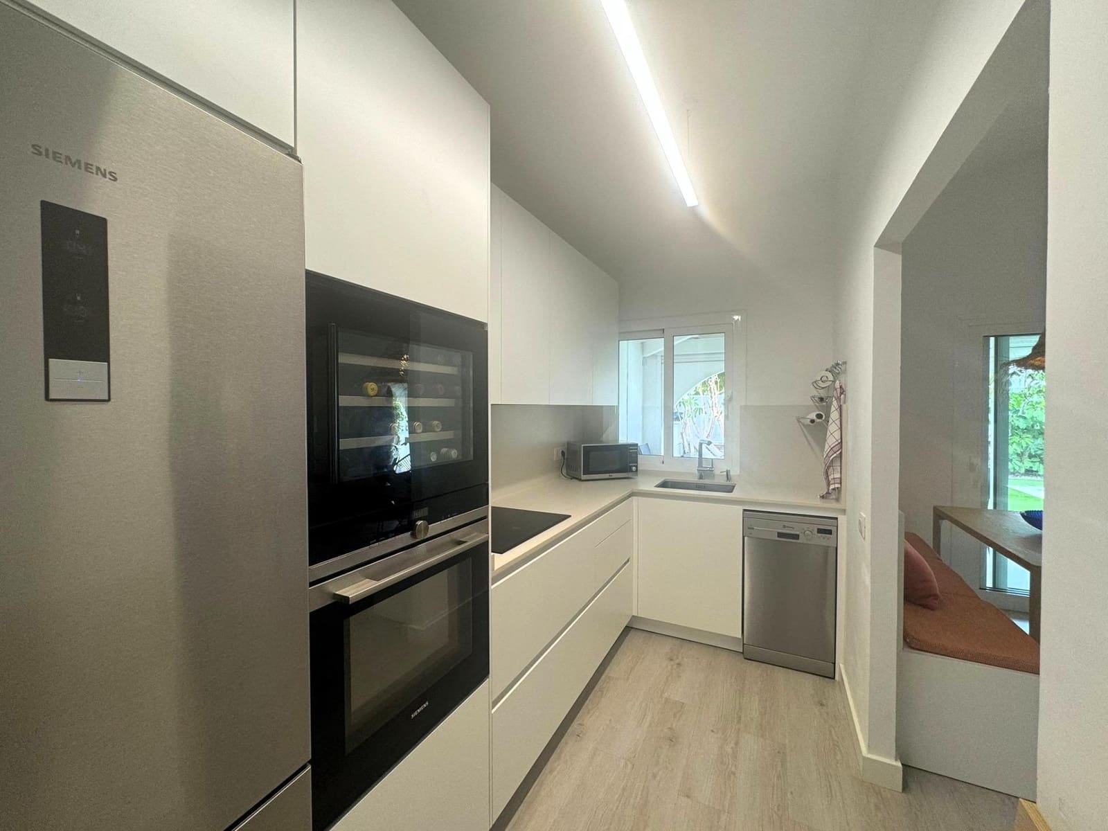 3 makuuhuone Bungalow vuokrattavana paikassa Campo Internacional mukana uima-altaan - 3 000 € (Ref: 8366184)
