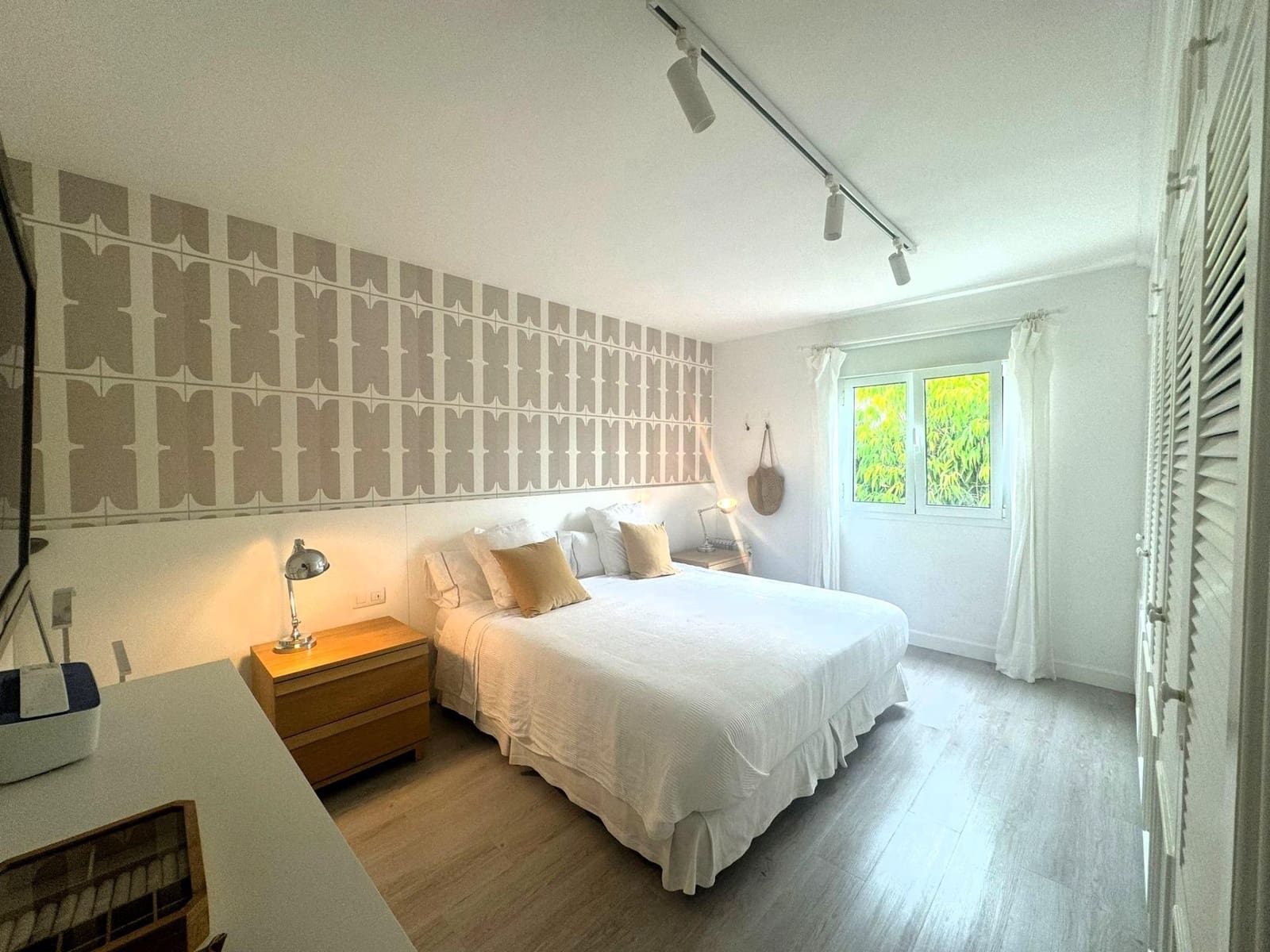 3 makuuhuone Bungalow vuokrattavana paikassa Campo Internacional mukana uima-altaan - 3 000 € (Ref: 8366184)