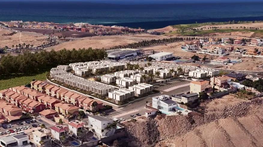 3 bedroom Terraced Villa for sale in San Bartolome de Tirajana with pool - € 942,000 (Ref: 8758302)