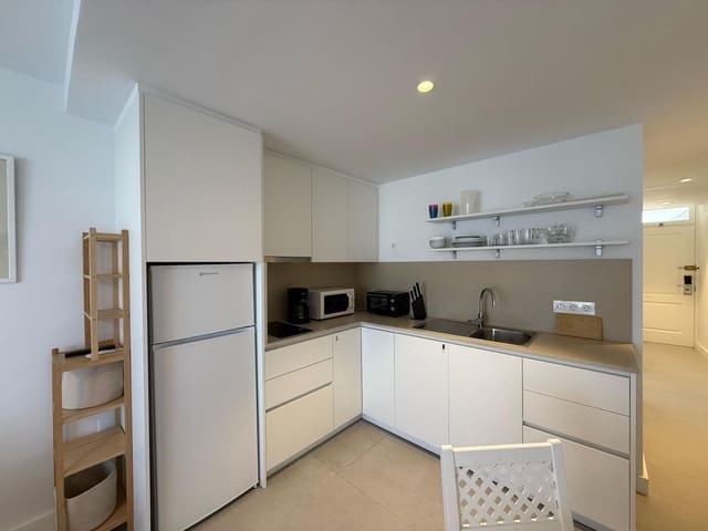 1 camera da letto Appartamento da affittare in Playa del Inglés, San Bartolomé de Tirajana con piscina - 1.100 € (Rif: 8862802)