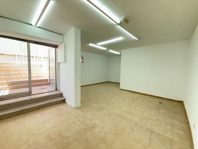 Erhverv til leje i San Bartolomé de Tirajana - € 700 (Ref: 8869876)