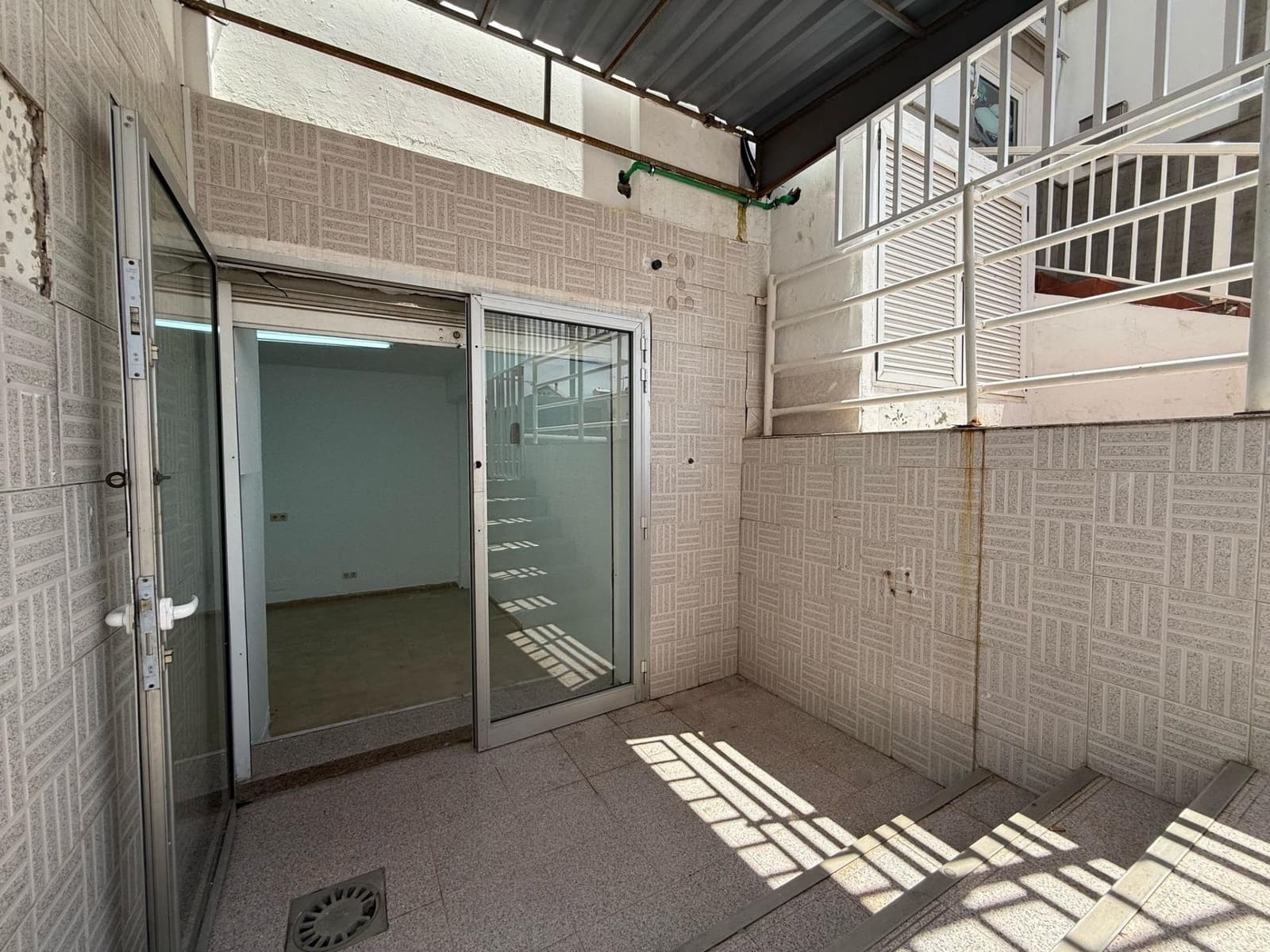 Erhverv til leje i San Bartolome de Tirajana - € 700 (Ref: 8869876)