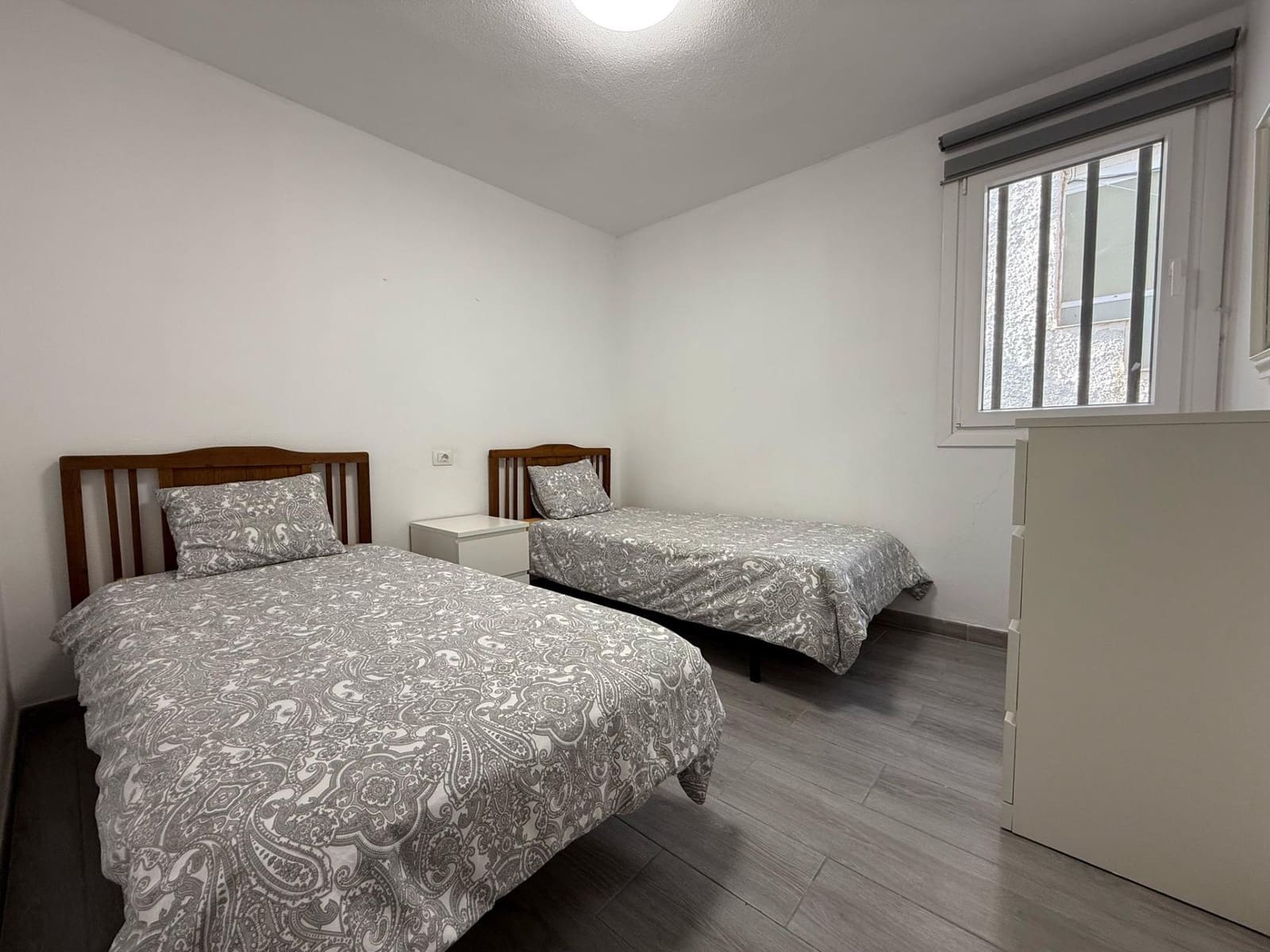 2 sovrum Lägenhet att hyra i Puerto Rico med pool - 1 000 € (Ref: 8907413)