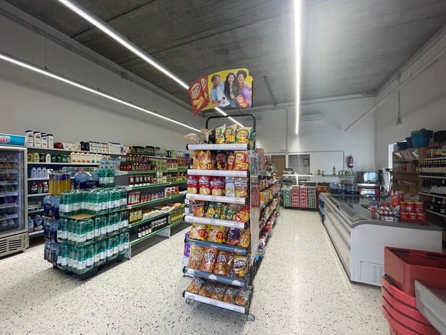 Commerciale da affittare in Montaña la Data, San Bartolomé de Tirajana - 1.000 € (Rif: 8910980)