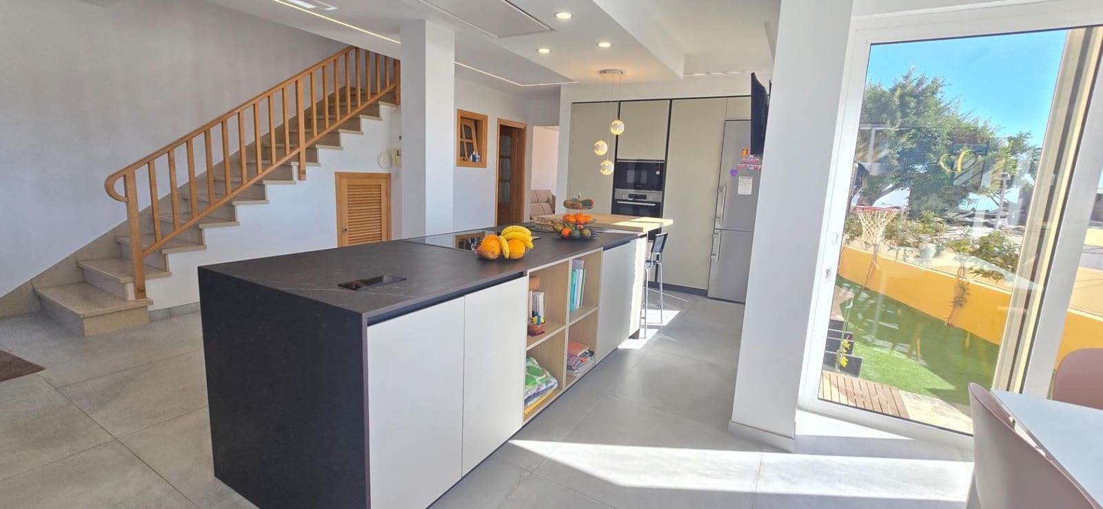 4 Zimmer Villa zu verkaufen in Montana la Data mit Pool - 790.000 € (Ref: 8917931)