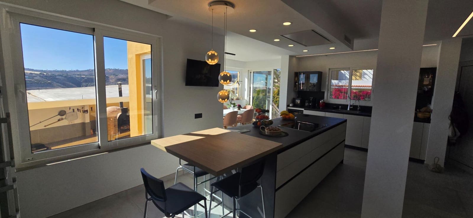 4 Zimmer Villa zu verkaufen in Montana la Data mit Pool - 790.000 € (Ref: 8917931)