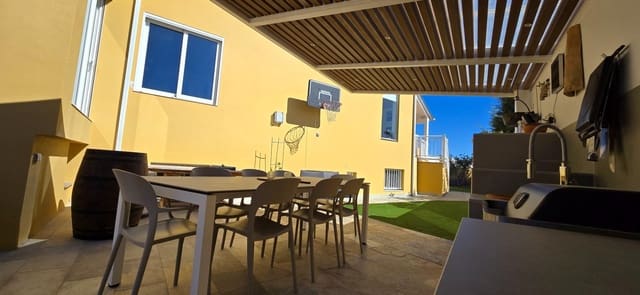 4 soveværelse Villa til salg i Montaña la Data, San Bartolomé de Tirajana med swimmingpool - € 790.000 (Ref: 8917931)