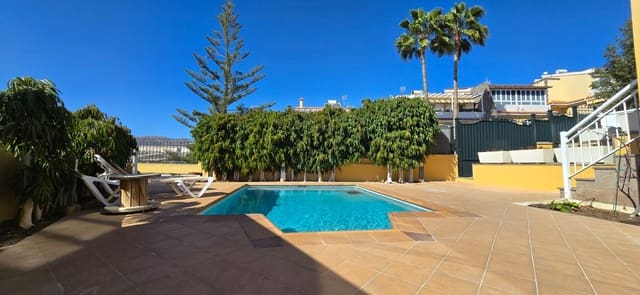 4 soveværelse Villa til salg i Montaña la Data, San Bartolomé de Tirajana med swimmingpool - € 790.000 (Ref: 8917931)