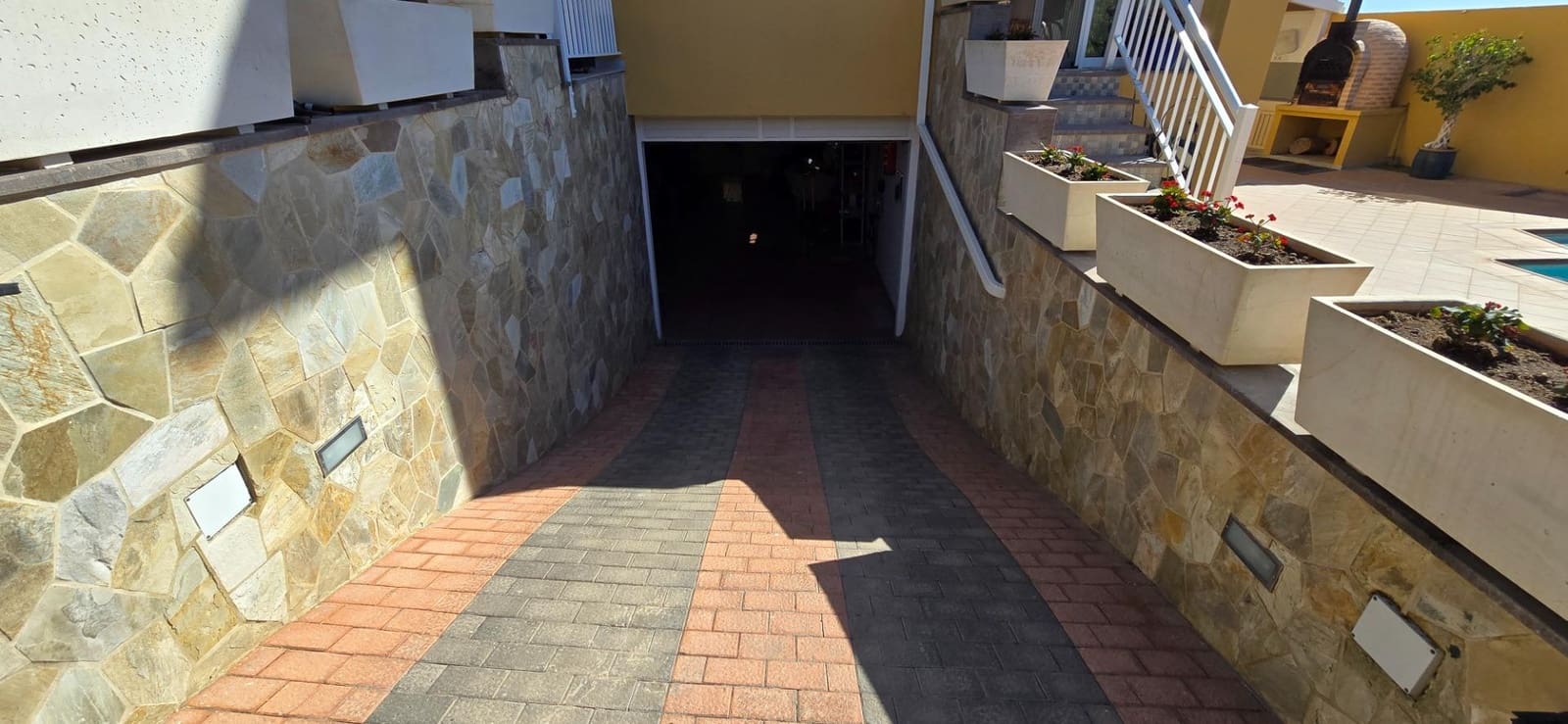 4 Zimmer Villa zu verkaufen in Montana la Data mit Pool - 790.000 € (Ref: 8917931)