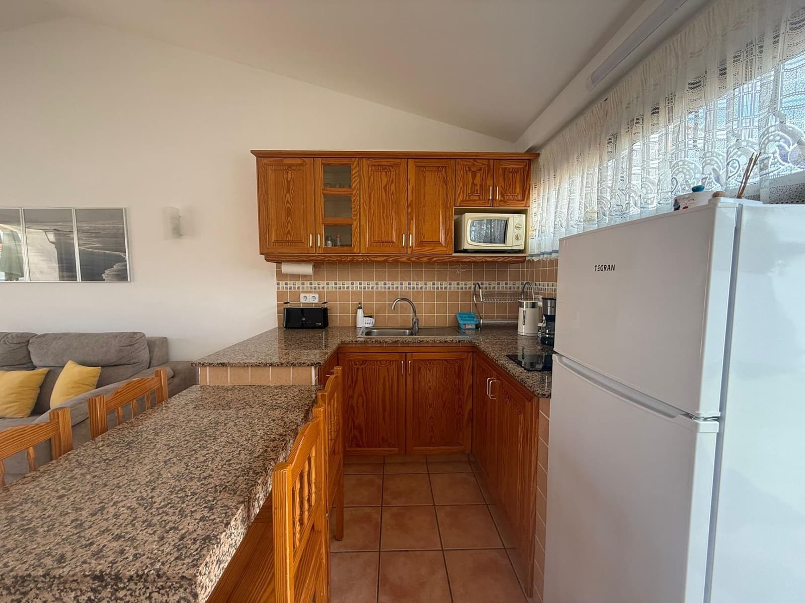 2 bedroom Bungalow for rent in Playa del Ingles with pool - € 1,650 (Ref: 9017347)