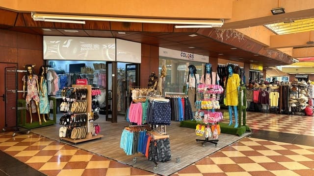 Kaupallinen vuokrattavana paikassa San Bartolomé de Tirajana - 800 € (Ref: 9114318)