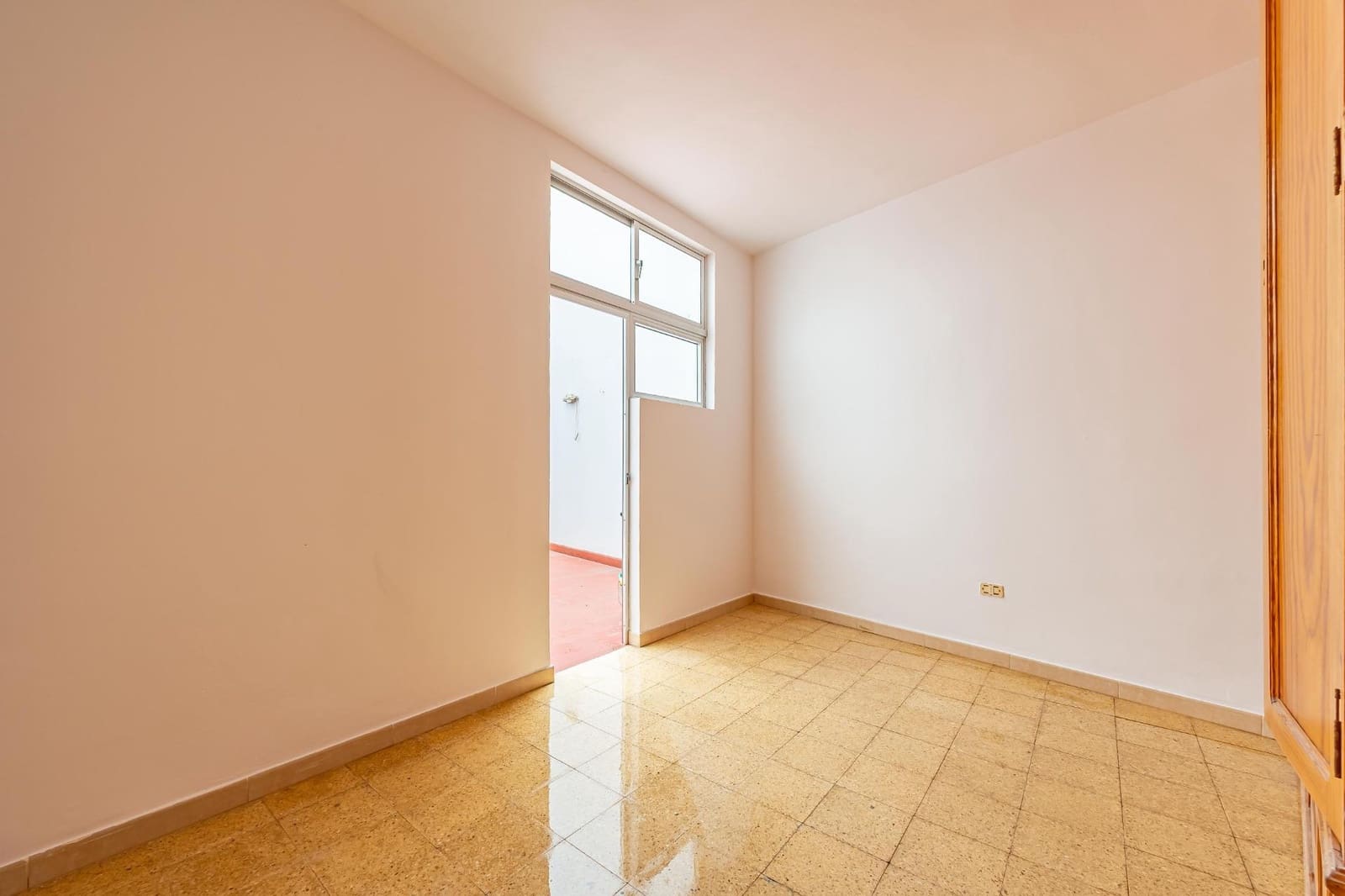 4 camera da letto Appartamento in vendita in Las Palmas de Gran Canaria - 300.000 € (Rif: 9134645)