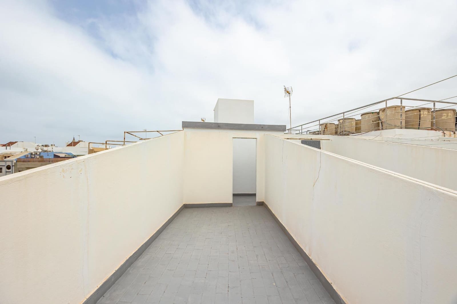 4 camera da letto Appartamento in vendita in Las Palmas de Gran Canaria - 300.000 € (Rif: 9134645)