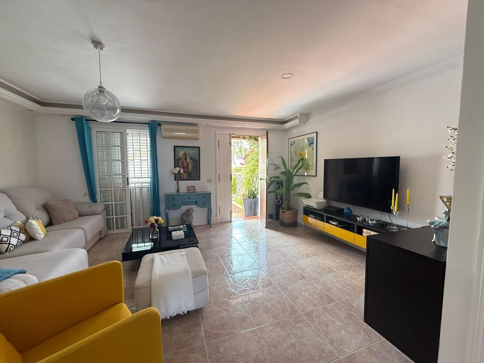 3 soveværelse Rækkehus til leje i San Bartolome de Tirajana - € 1.900 (Ref: 9147377)