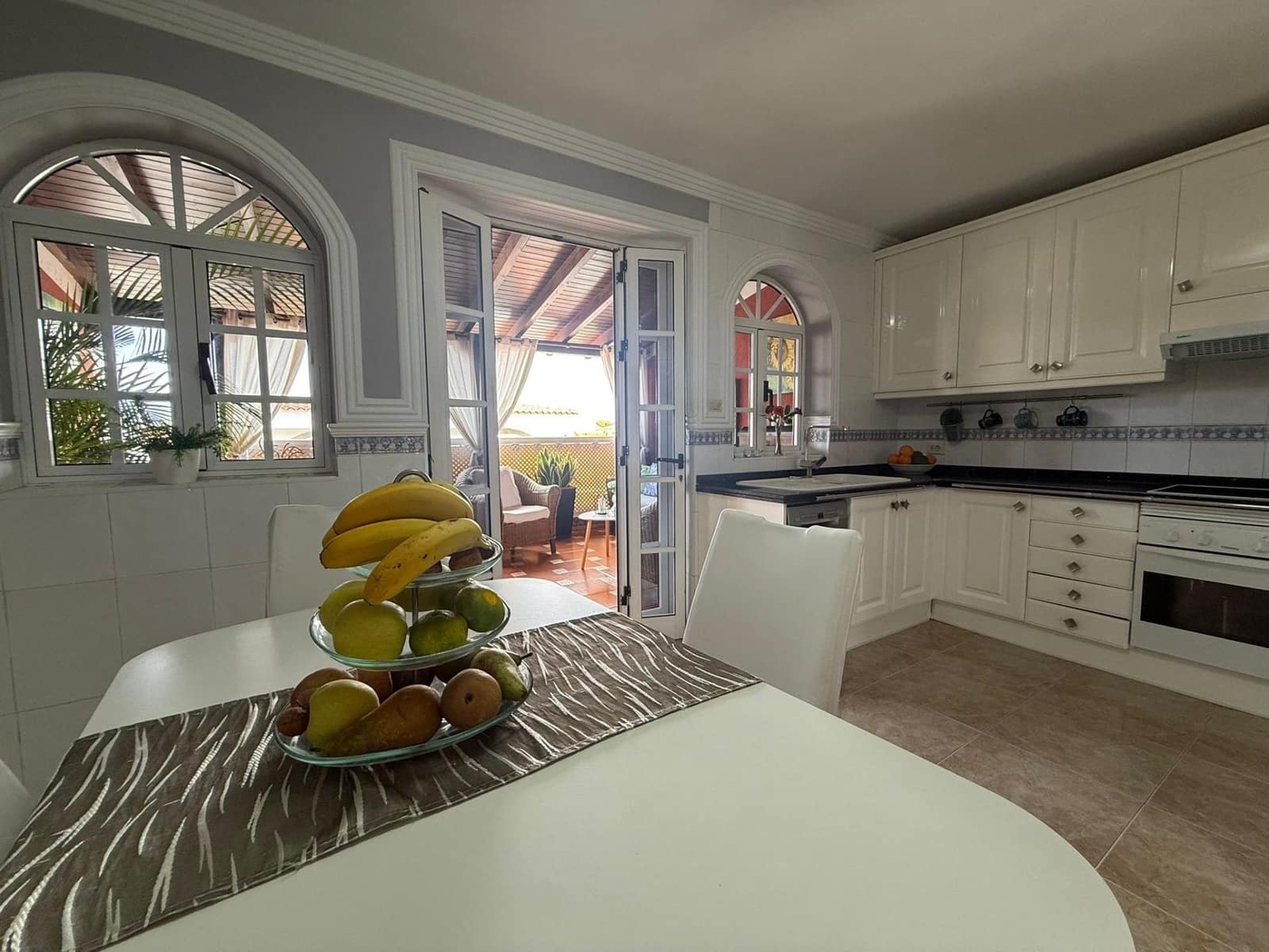 3 soveværelse Rækkehus til leje i San Bartolome de Tirajana - € 1.500 (Ref: 9147377)