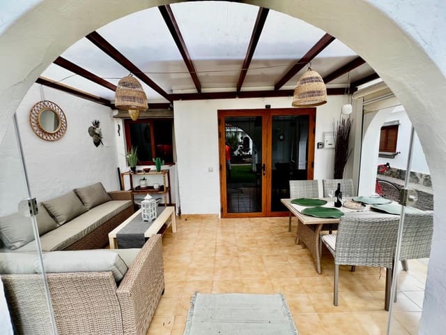 1 soverom Bungalow til leie i San Bartolomé de Tirajana med svømmebasseng garasje - € 1 600 (Ref: 9152408)