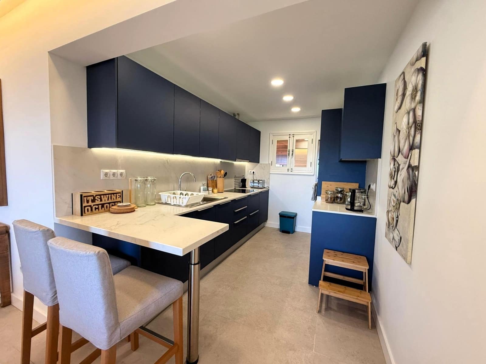 2 bedroom Apartment for rent in San Agustin with pool - € 2,000 (Ref: 9204776)