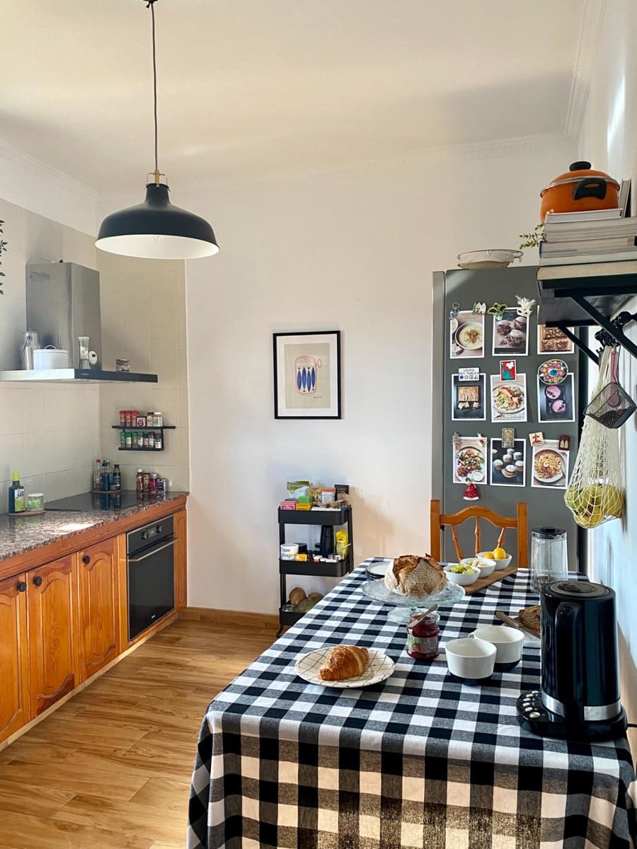 3 soveværelse Lejlighed til leje i Las Palmas de Gran Canaria - € 1.500 (Ref: 9228763)