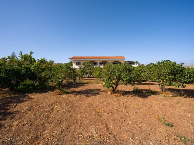 5 bedroom Villa for sale in Ingenio - € 499,000 (Ref: 9232801)