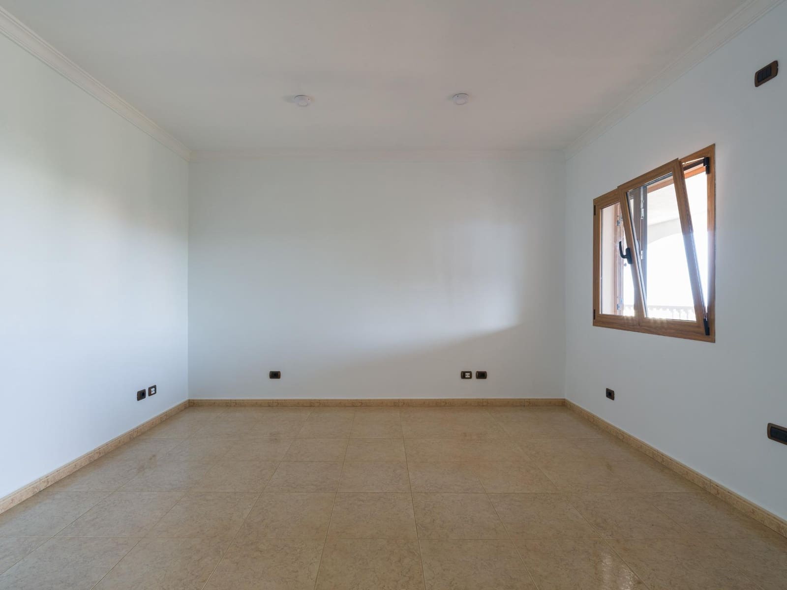 5 sypialnia Willa na sprzedaż w Ingenio - 499 000 € (Ref: 9232801)