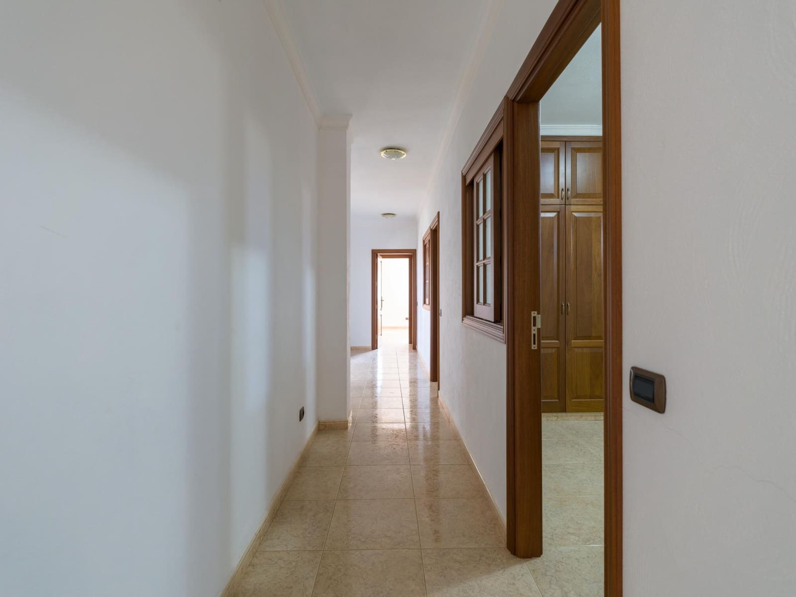 5 sypialnia Willa na sprzedaż w Ingenio - 499 000 € (Ref: 9232801)