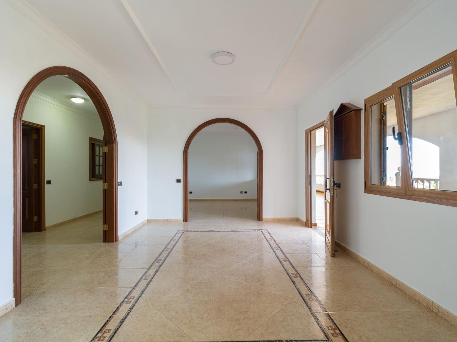 5 sypialnia Willa na sprzedaż w Ingenio - 499 000 € (Ref: 9232801)