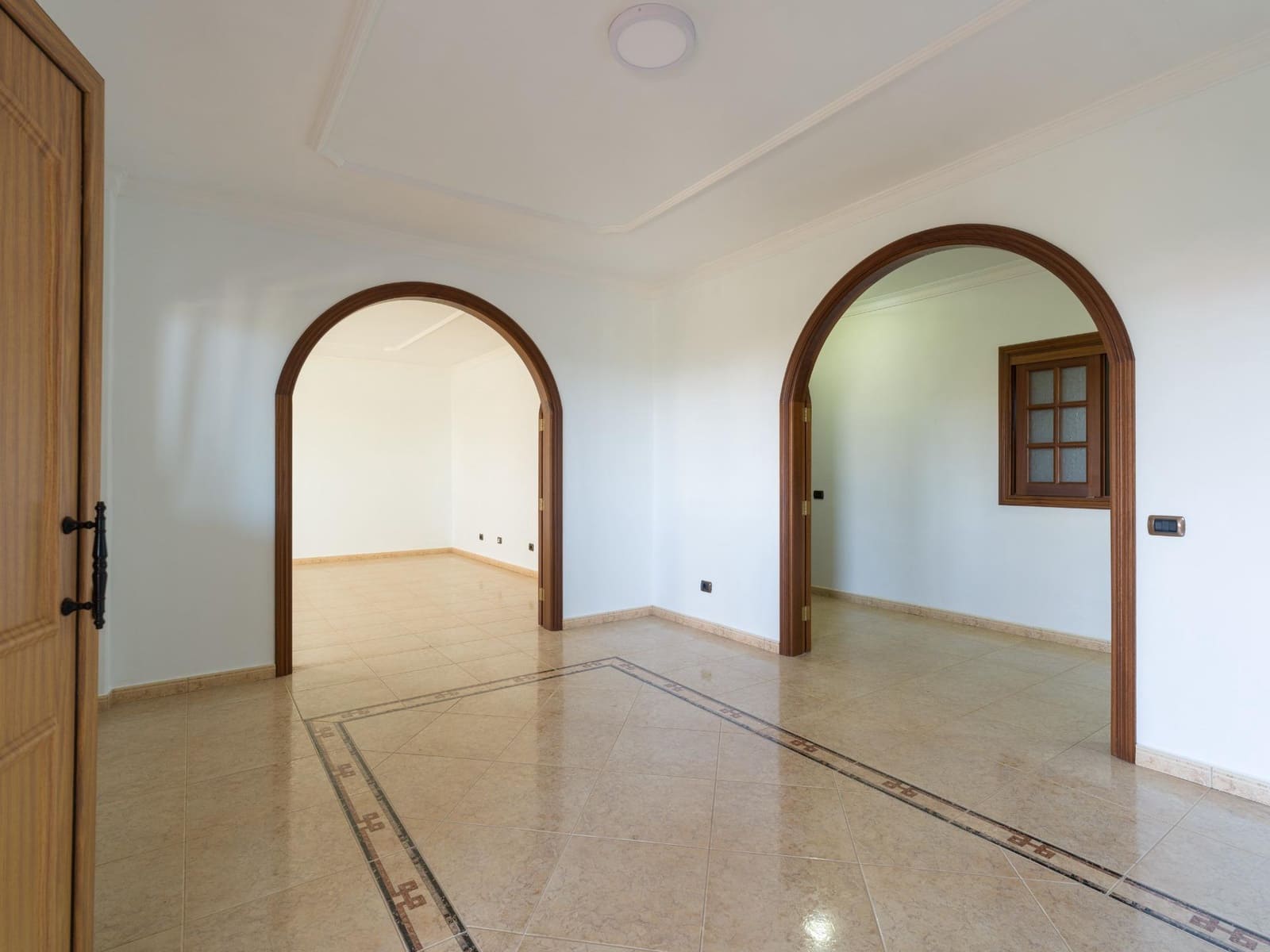 5 sypialnia Willa na sprzedaż w Ingenio - 499 000 € (Ref: 9232801)