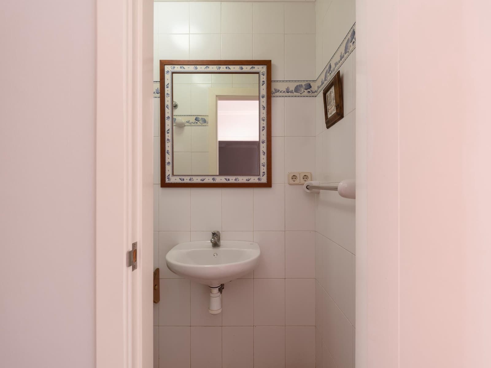 4 soveværelse Semi-Rækkehus til salg i Sonneland med swimmingpool - € 595.000 (Ref: 9232803)