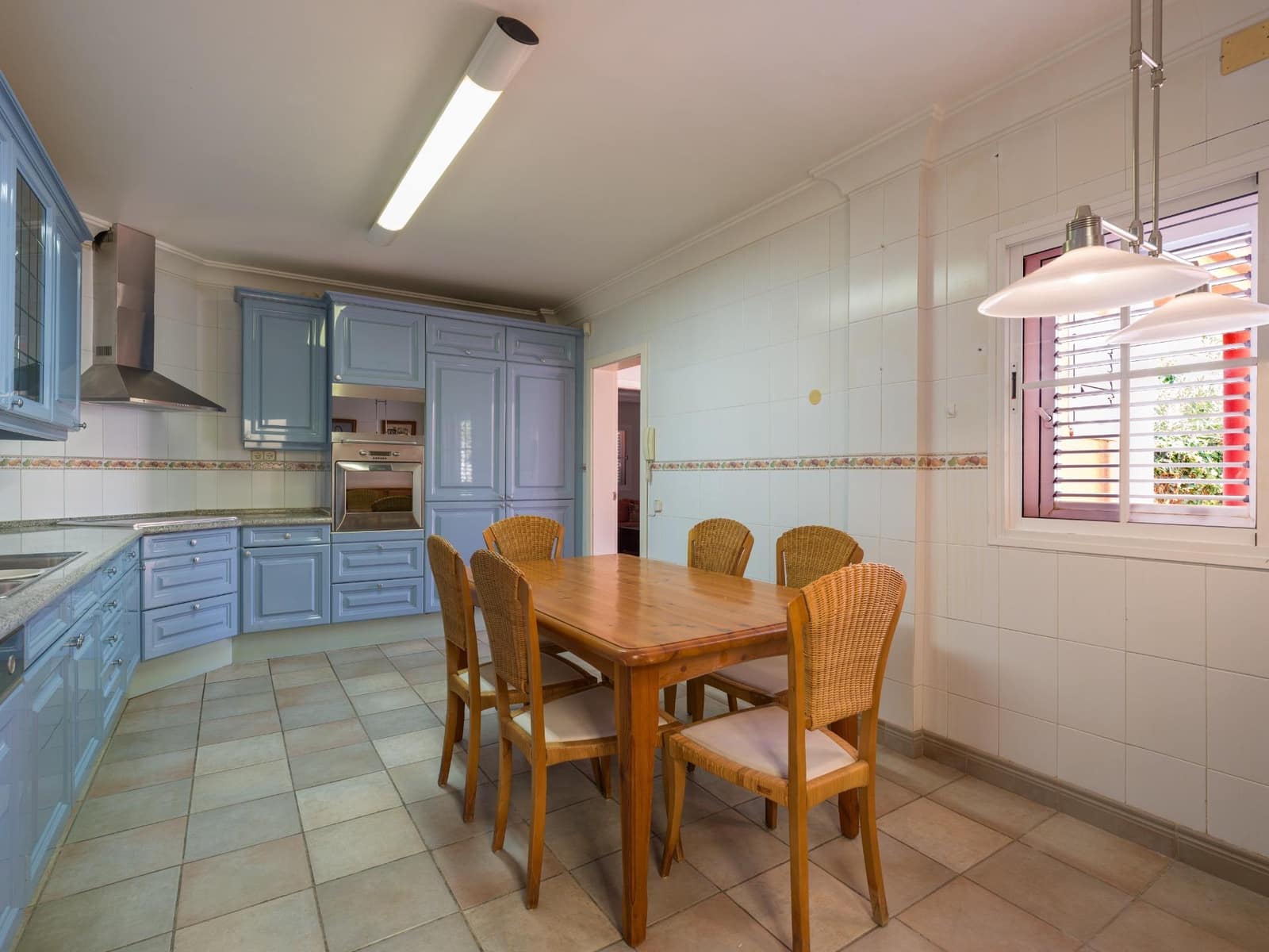 4 soveværelse Semi-Rækkehus til salg i Sonneland med swimmingpool - € 595.000 (Ref: 9232803)