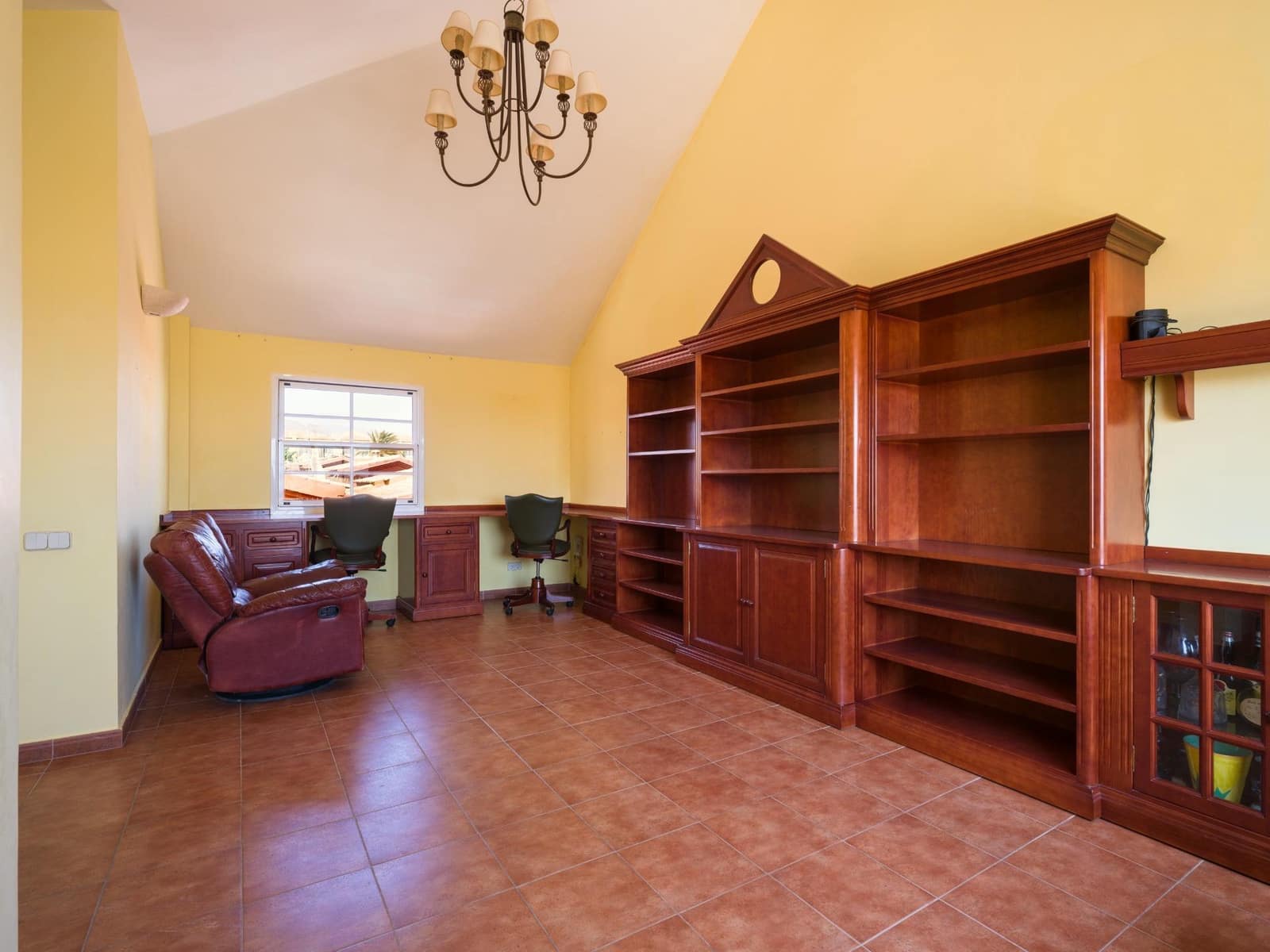 4 bedroom Semi-detached Villa for sale in Sonneland with pool - € 595,000 (Ref: 9232803)