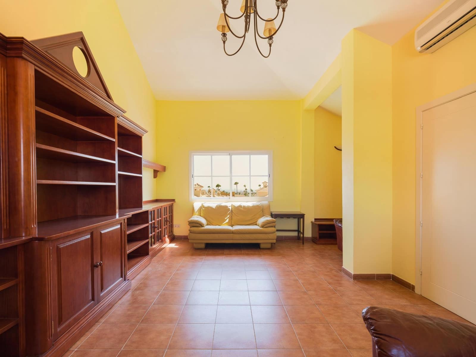 4 bedroom Semi-detached Villa for sale in Sonneland with pool - € 595,000 (Ref: 9232803)