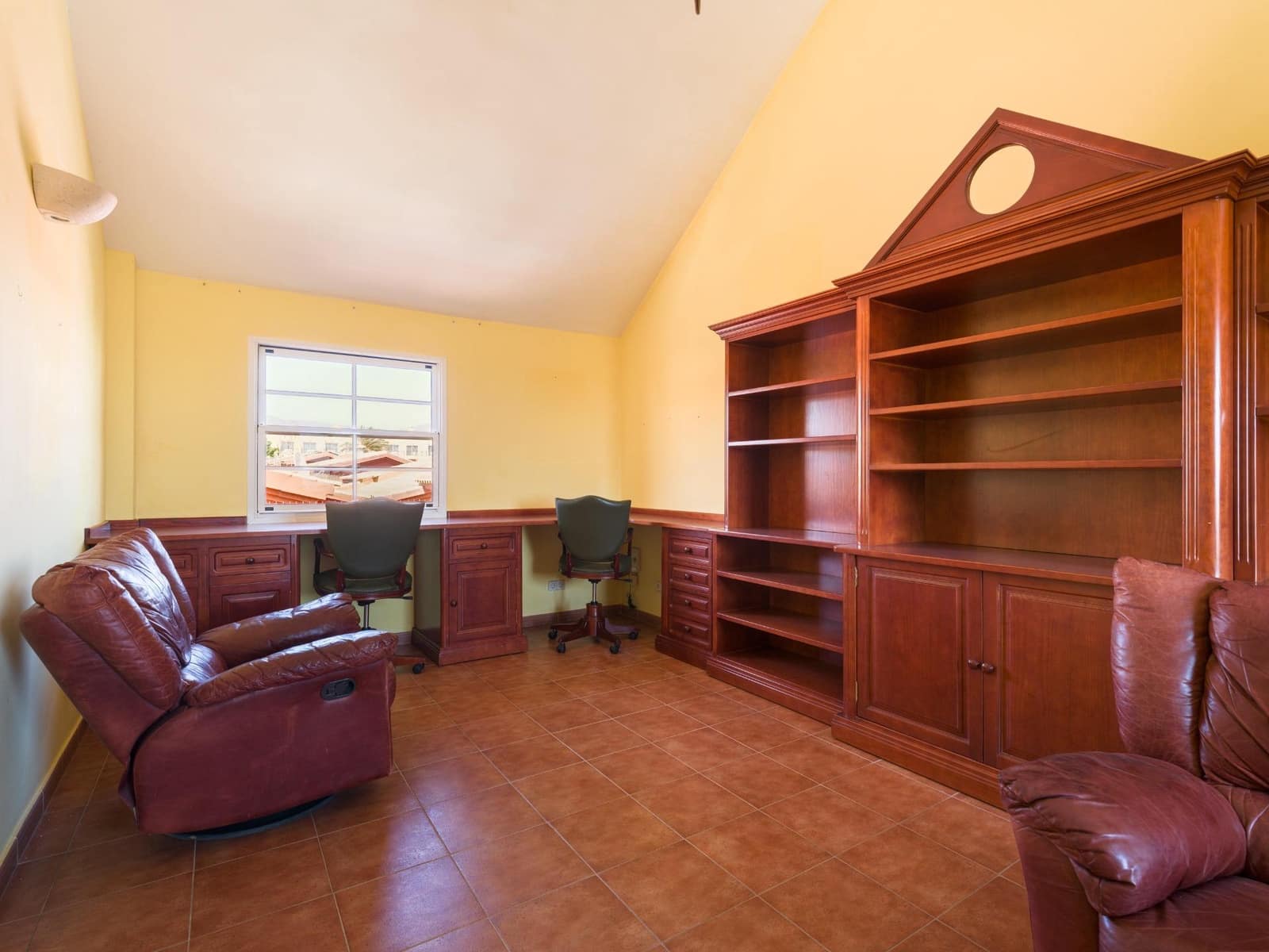 4 bedroom Semi-detached Villa for sale in Sonneland with pool - € 595,000 (Ref: 9232803)