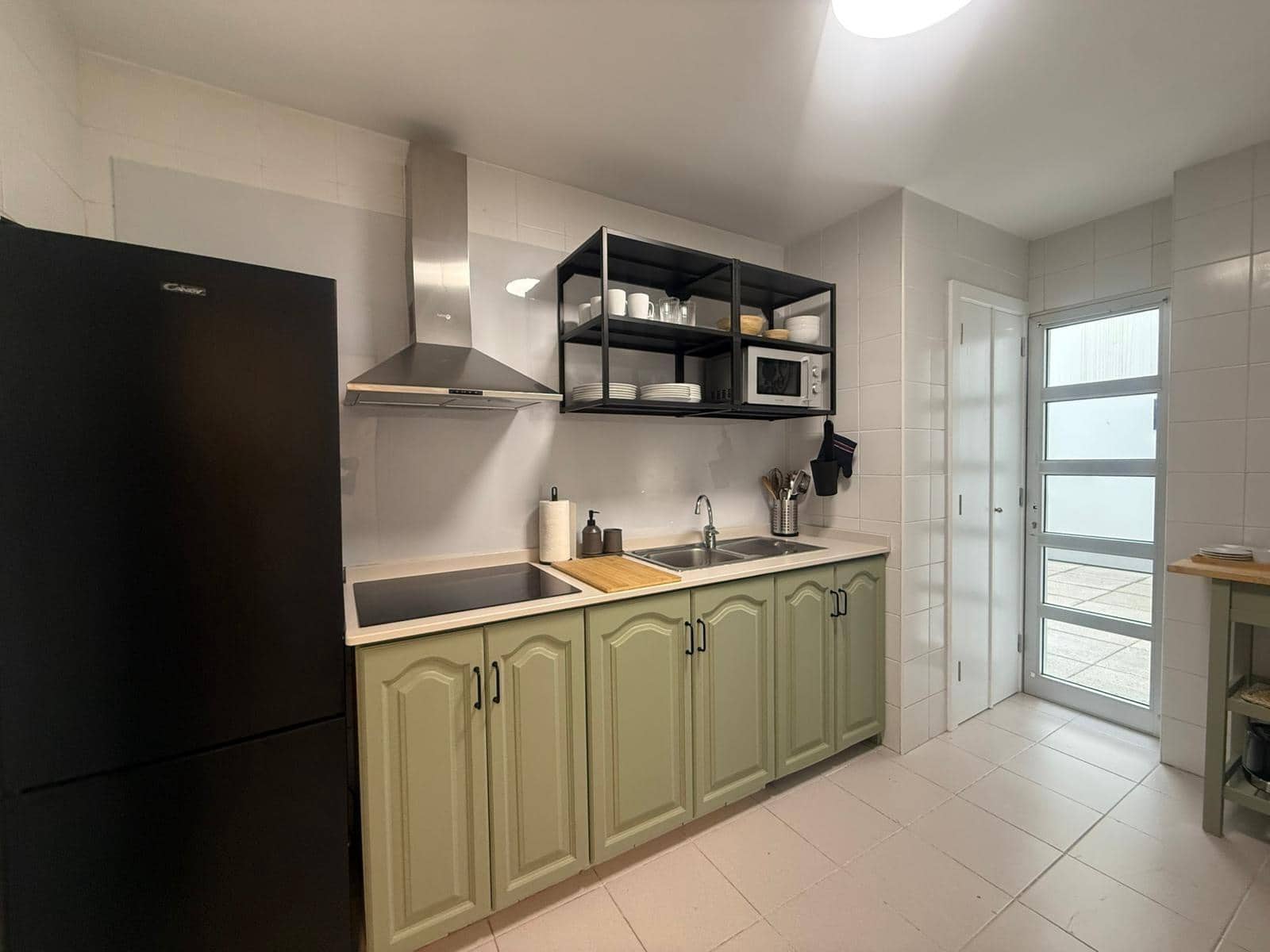 2 sovrum Lägenhet att hyra i Las Palmas de Gran Canaria med garage - 1 650 € (Ref: 9240276)