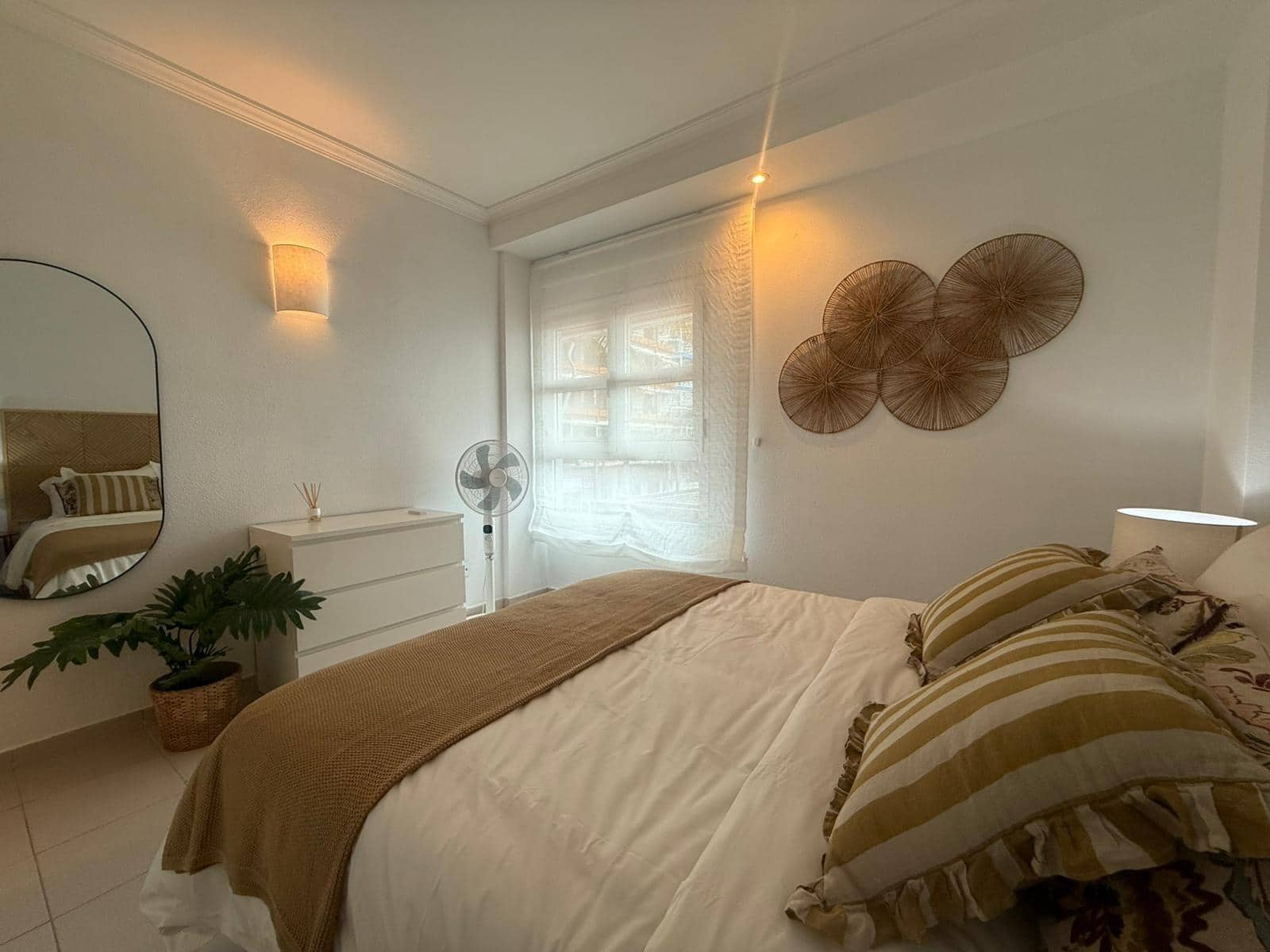 2 sovrum Lägenhet att hyra i Las Palmas de Gran Canaria med garage - 1 650 € (Ref: 9240276)