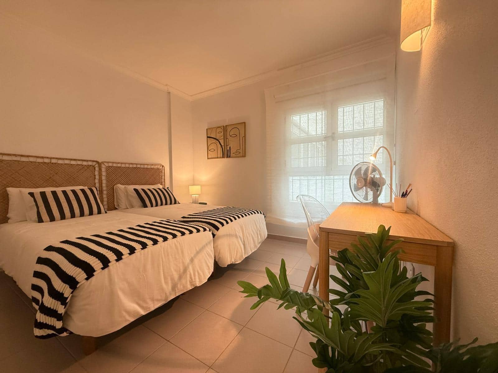 2 sovrum Lägenhet att hyra i Las Palmas de Gran Canaria med garage - 1 650 € (Ref: 9240276)