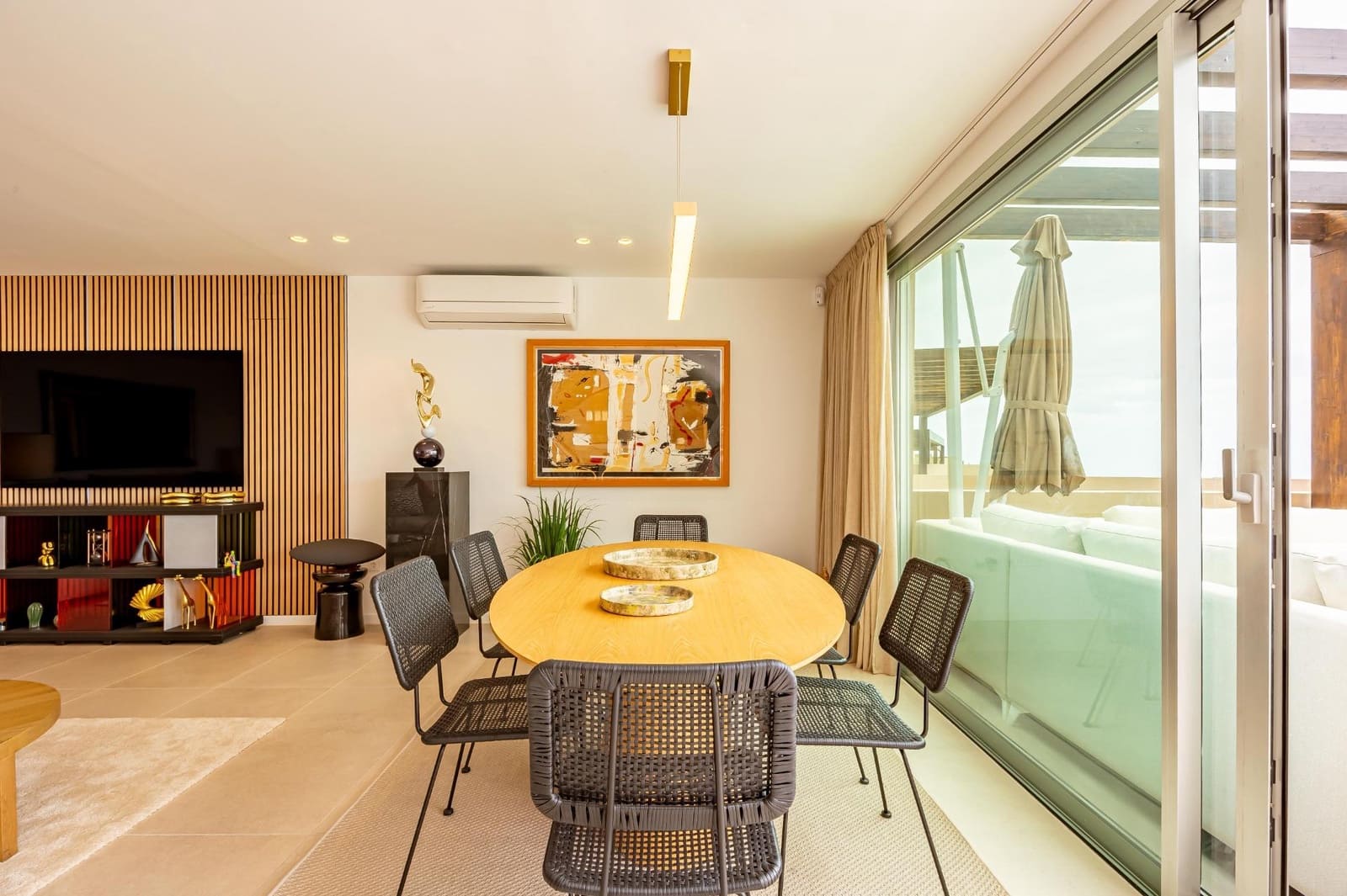 3 slaapkamer Villa te huur in Salobre Golf met zwembad garage - € 4.500 (Ref: 9255192)